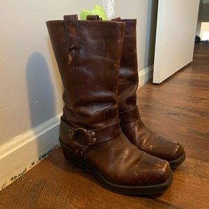Brown Leather buckle boots